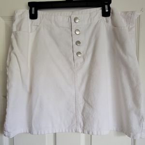 White denim mini skirt